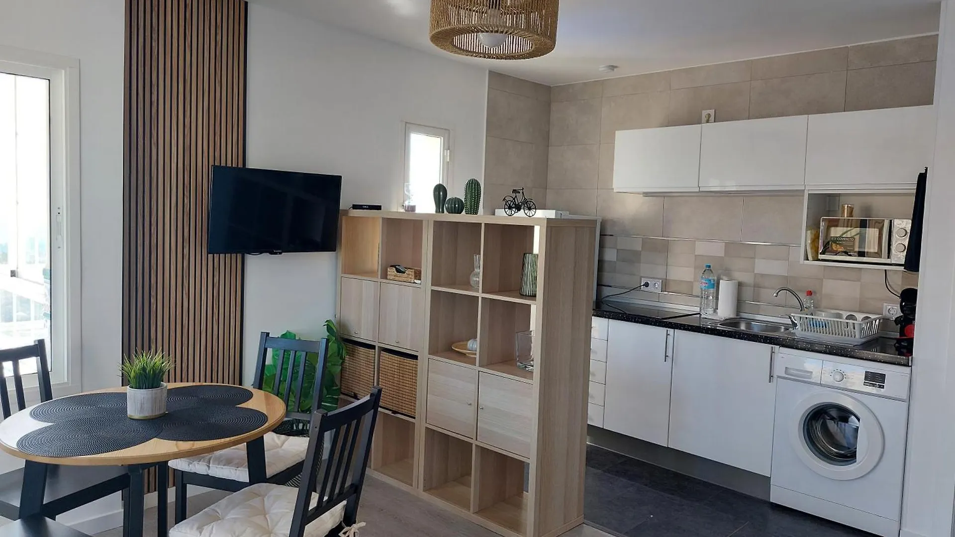 Seaview Apartment 베날마데나코스타 0*,  스페인