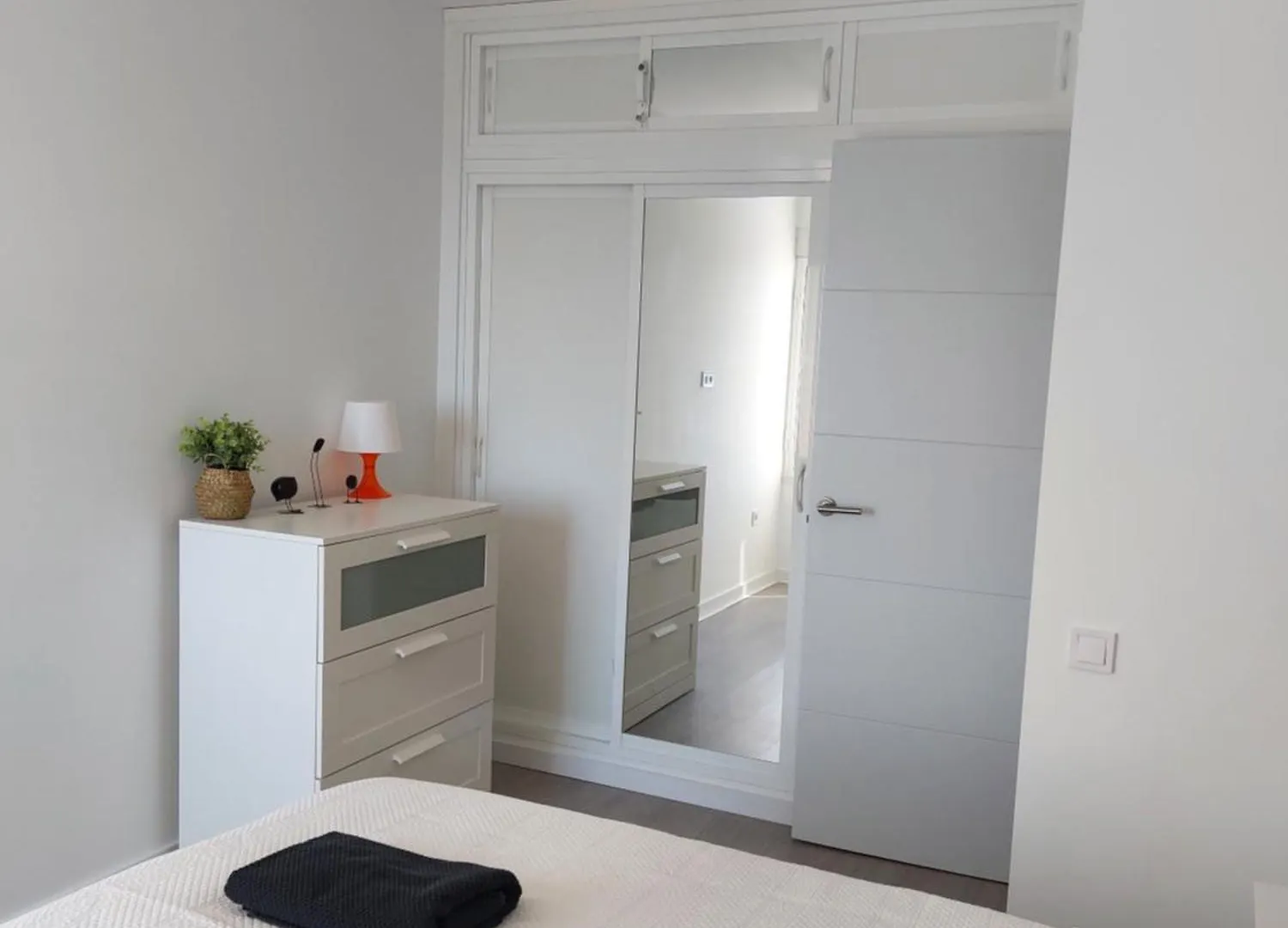 Seaview Apartment 베날마데나코스타